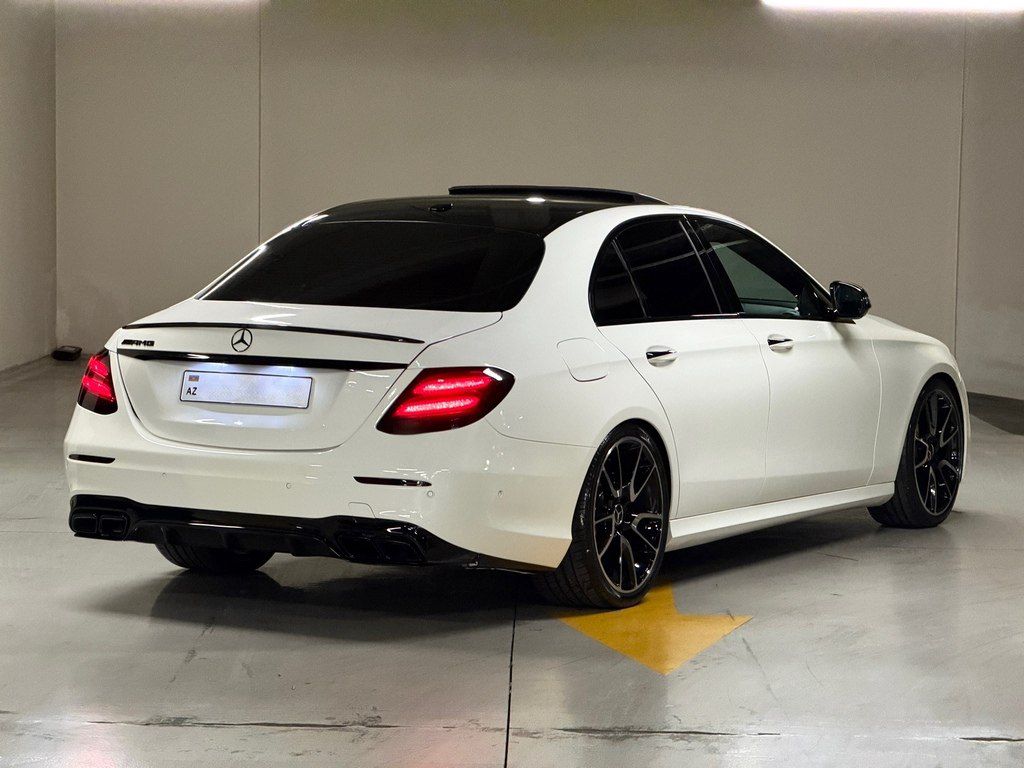 Mercedes E 300, 2.0 L, 2018 il, 117 000 km — Avtomobillər, Gəncə (10)