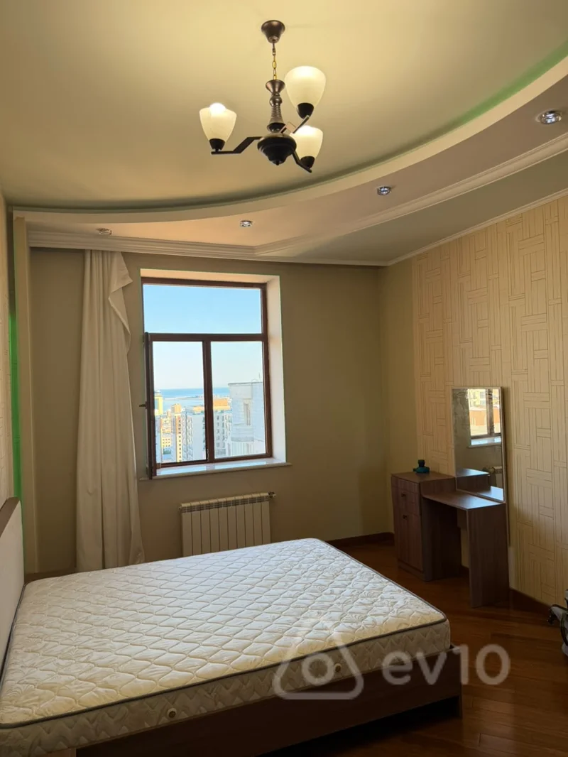 4 otaqlı mənzil, 160 m², Ünvan: 28 May, Aslan MTK, Təzə Bazarın yanı — kirayə — Mənzil, Bakı (6)