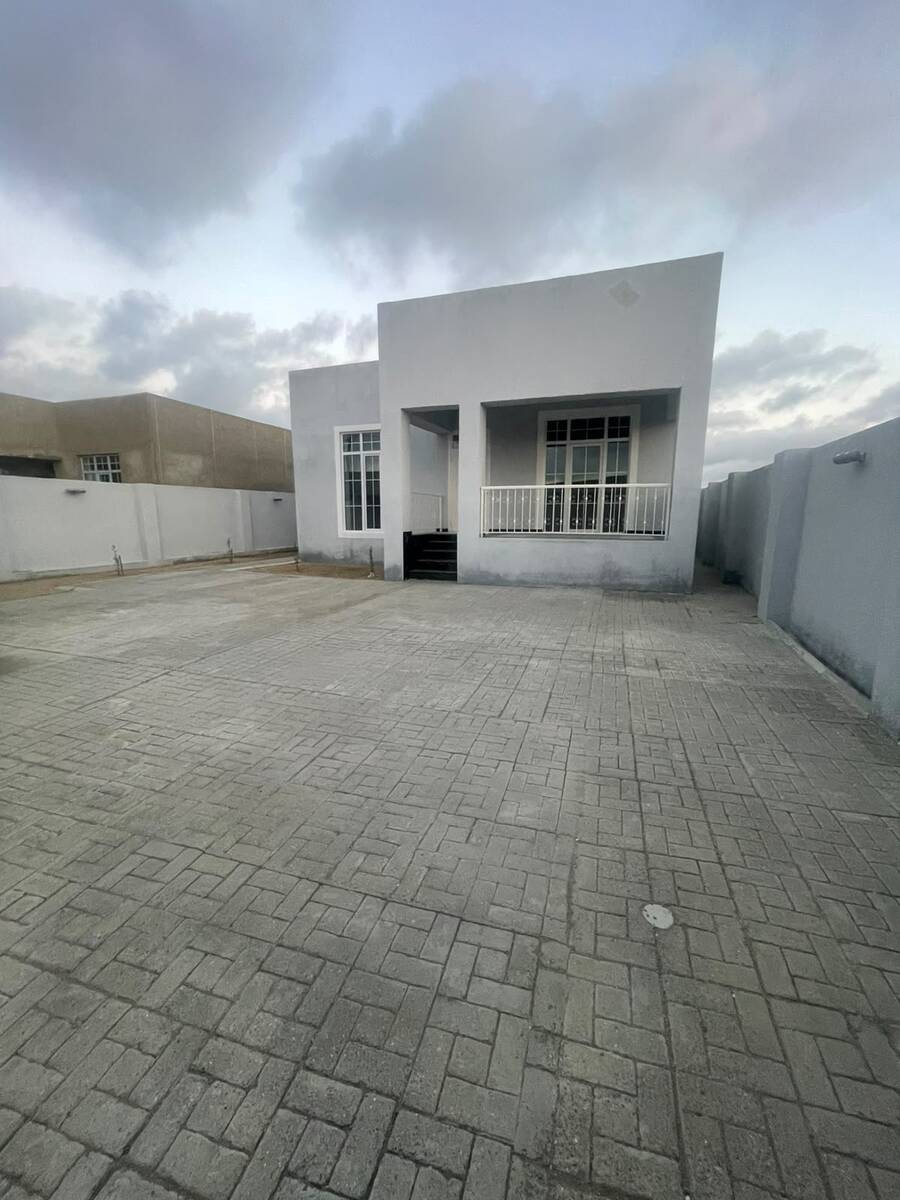 Satılır 4 otaqlı həyət evi/bağ evi 130 m² — Ev, villa, Bakı (2)