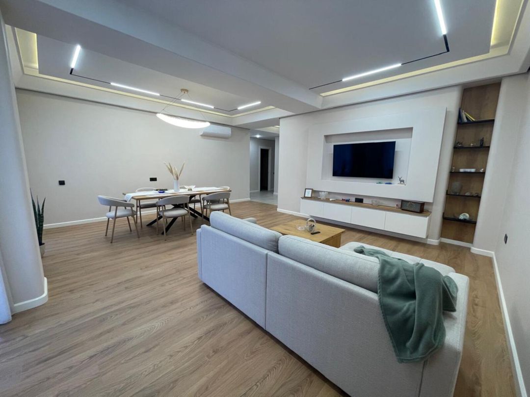 İcarəyə verilir 3 otaqlı yeni tikili 140 m² — Mənzil, Bakı (3)