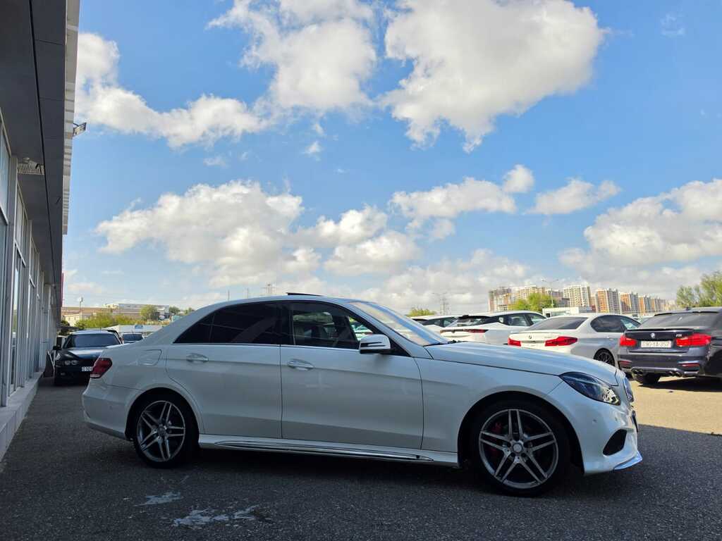 Mercedes E 220, 2.1 L, 2015 il, 340 000 km — Avtomobillər, Bakı (5)