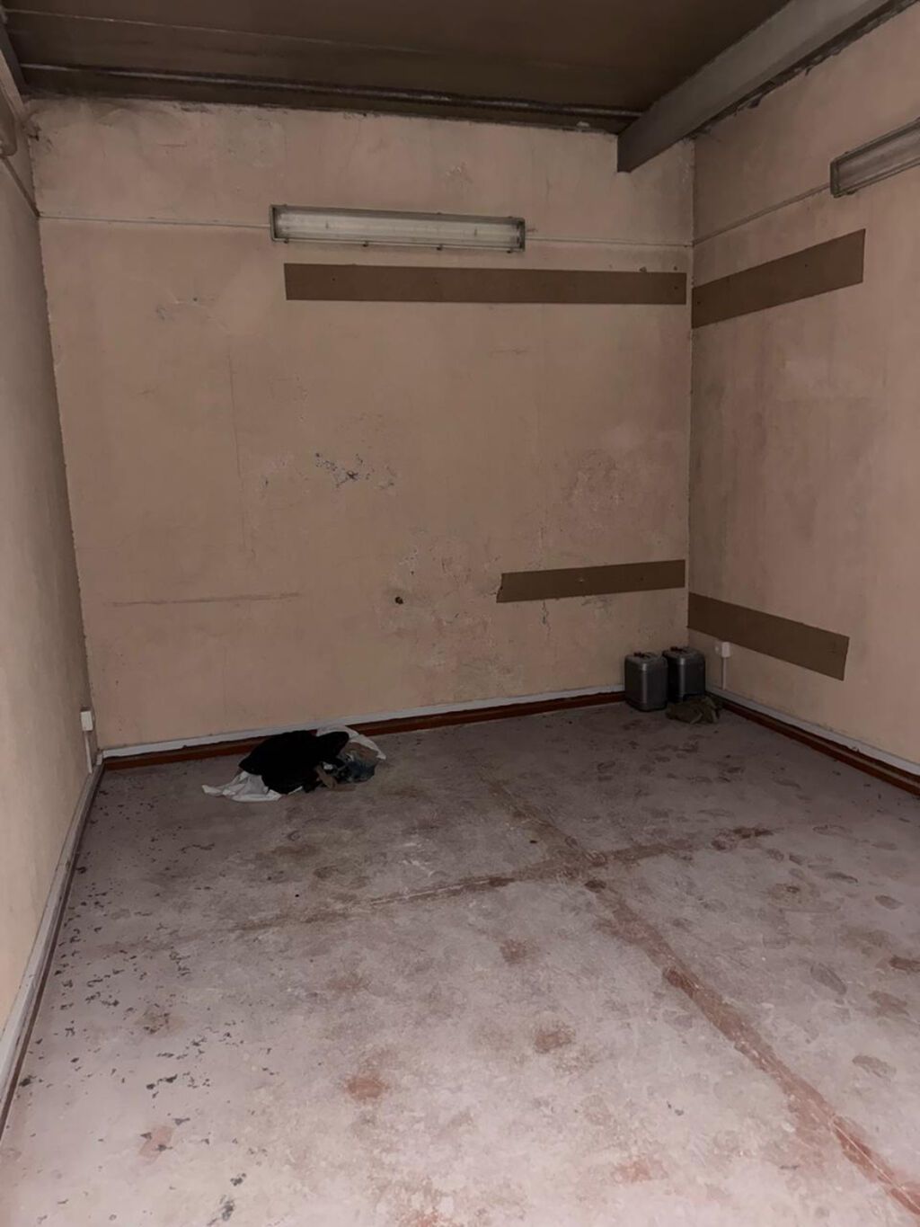 Obyekt İcarəyə Verilir Ünvan: Binəqədi yolu Bazar store və Zəngəzur — Əmlak, Bakı (3)