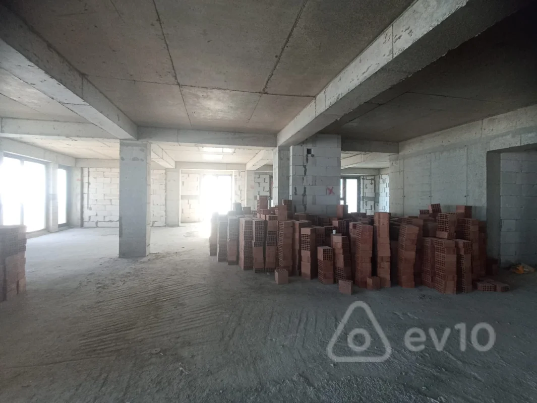 5 otaqlı mənzil, 303 m², Qurban Abbasov kucesi — Mənzil, Bakı (12)