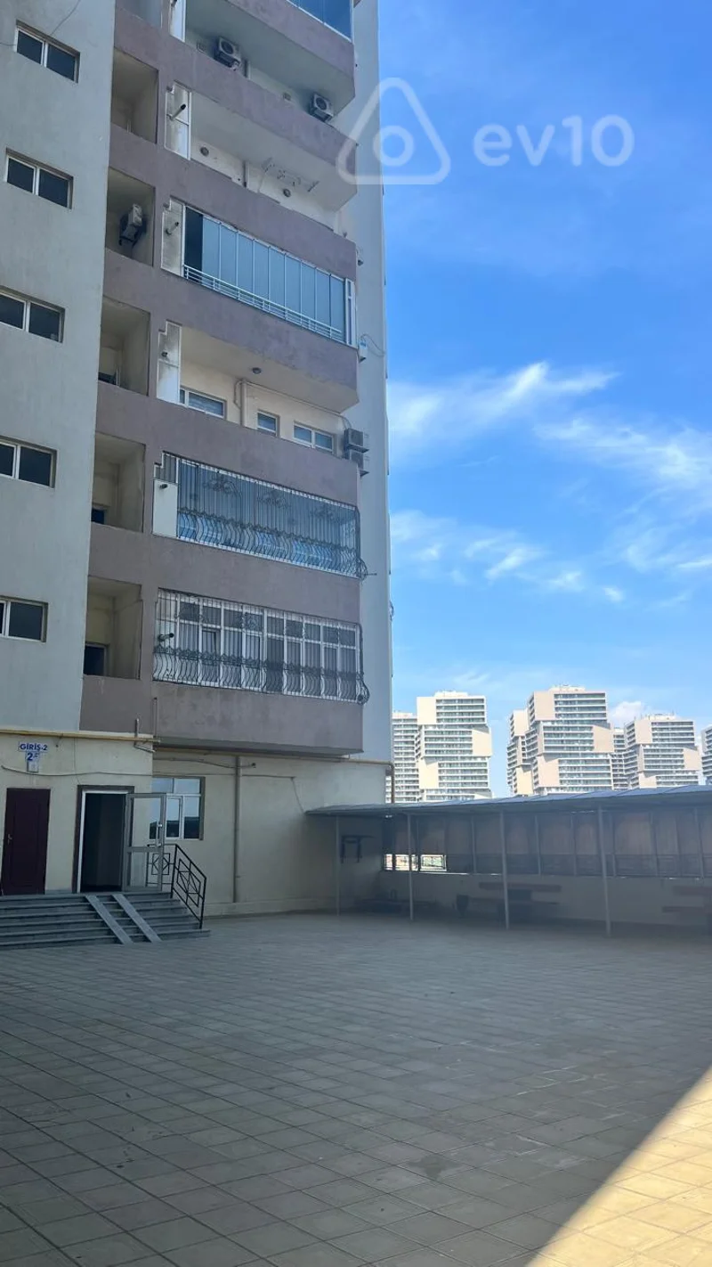 2 otaqlı mənzil, 85 m², Elmlər Akademiyasl Metrosu və Qələbə dairəsi yaxınlığı — Mənzil, Bakı (12)