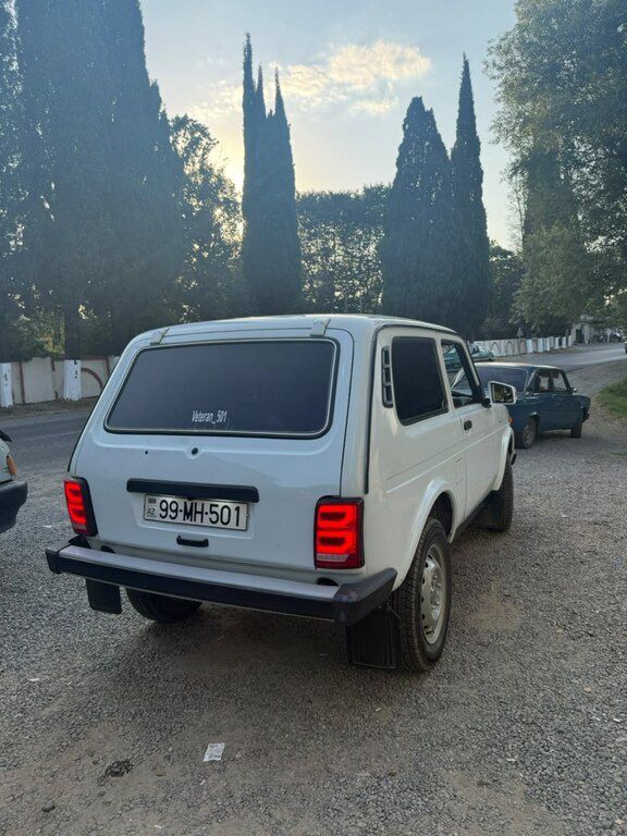 Lada (VAZ) Niva, 1.7 L, 2015 il, 237 000 km 99-MH-501 — Avtomobillər, Astara (5)