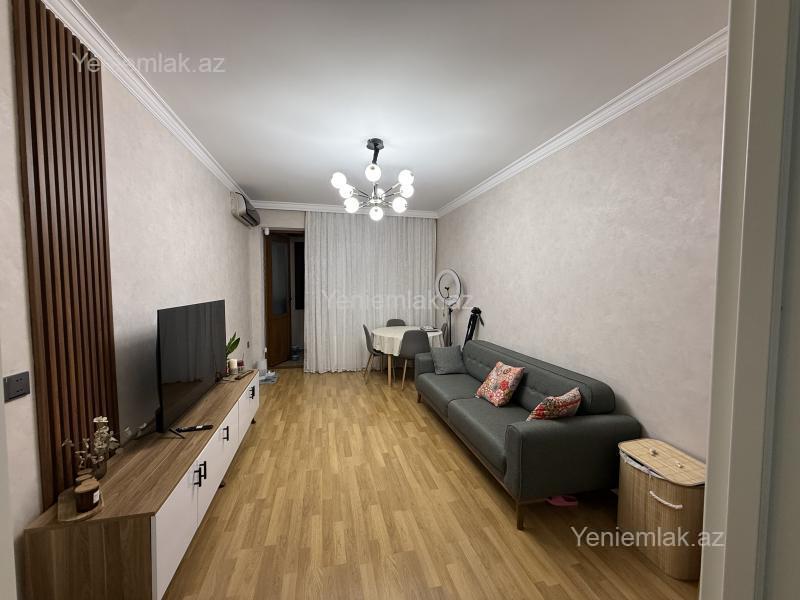 Satılır 2 otaqlı Bina evi menzil (Köhnə tikili), 50 m², Binəqədi rayonu — Mənzil, Bakı