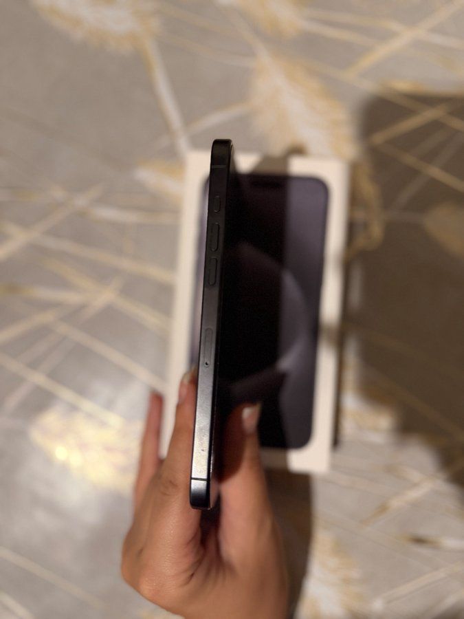 Apple iPhone 15 Pro Max Black Titanium 256 GB/8 GB — Smartfonlar, Bakı (2)