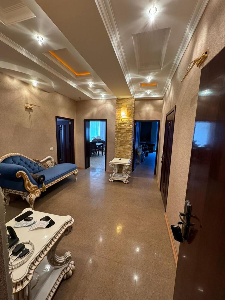 Satılır 3 otaqlı yeni tikili 120 m² — Mənzil, Bakı (4)