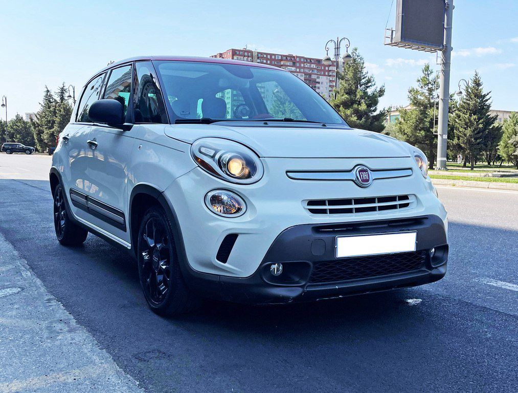 Fiat 500L, 1.4 L, 2013 il, 105 000 km — Avtomobillər, Bakı