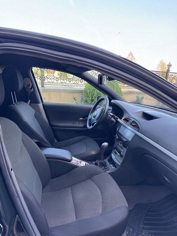 Renault Laguna, 2.0 L, 2007 il, 298 200 km — Avtomobillər, Bakı (11)