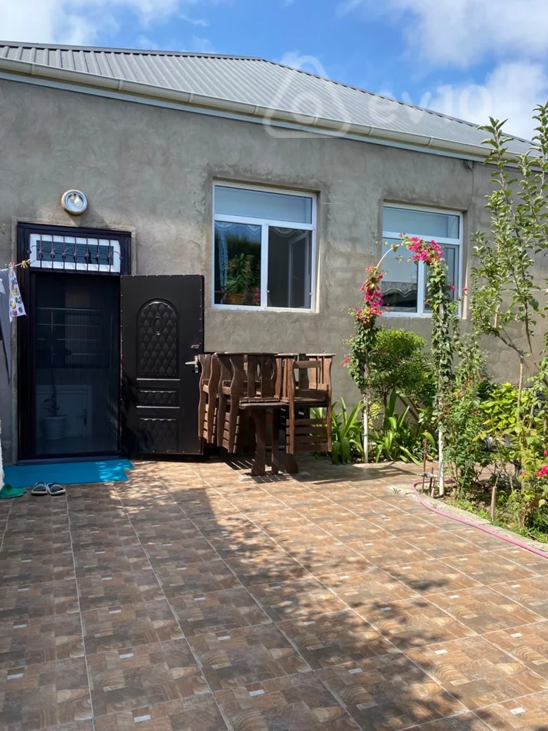 5 otaqlı həyət evi, 130 m², Buzovna — Bakı