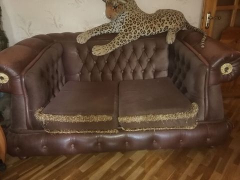 Qəti. zəng. vurma vatsapa. yazin.xirdalanda. 2nəfərlik divan Əla — Xırdalan