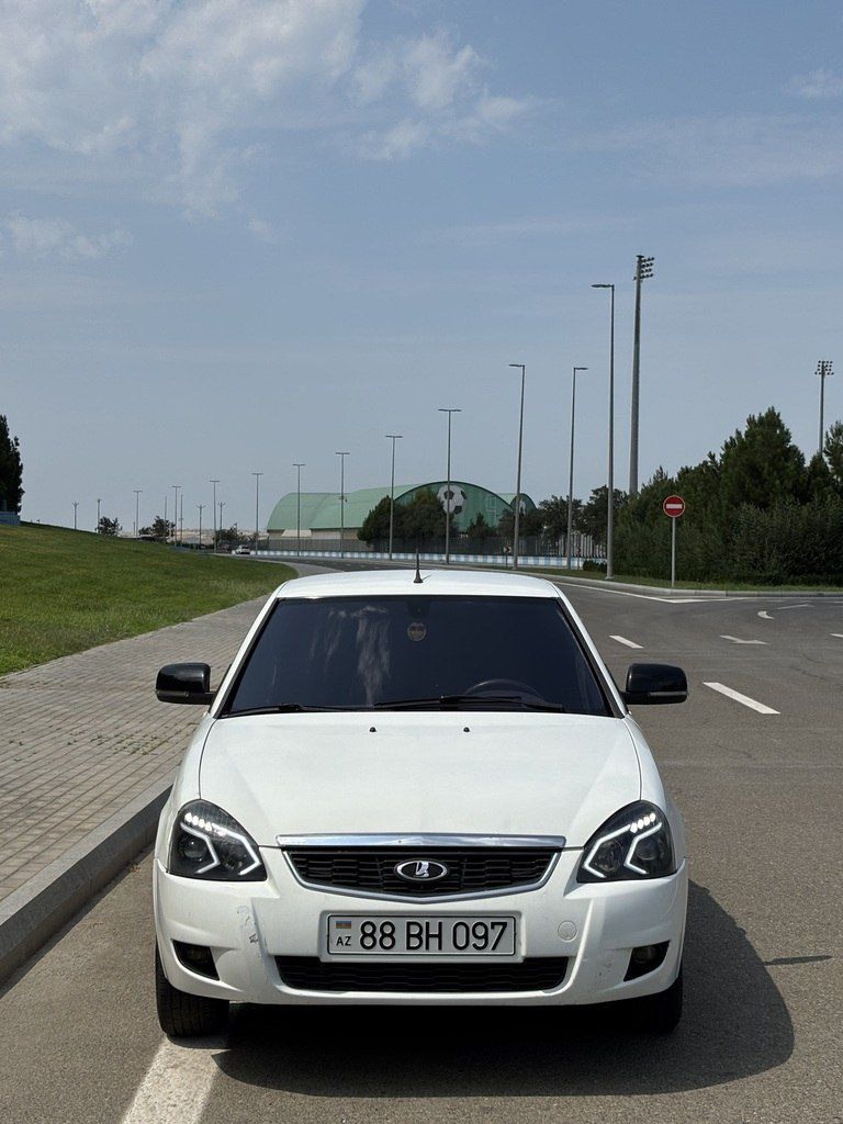 Lada (VAZ) Priora, 1.6 L, 2009 il, 398 000 km 88-BH-097 — Avtomobillər, Bakı (3)