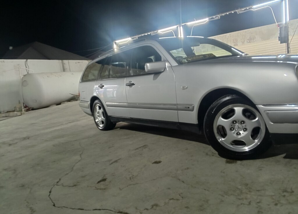 Mercedes E 240, 1999 il, 425000 km, 2.4 L 99-BE-566 — Avtomobillər (9)
