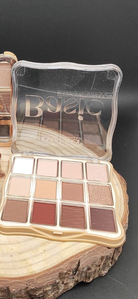 Kölgə paleti Basic — Bakı