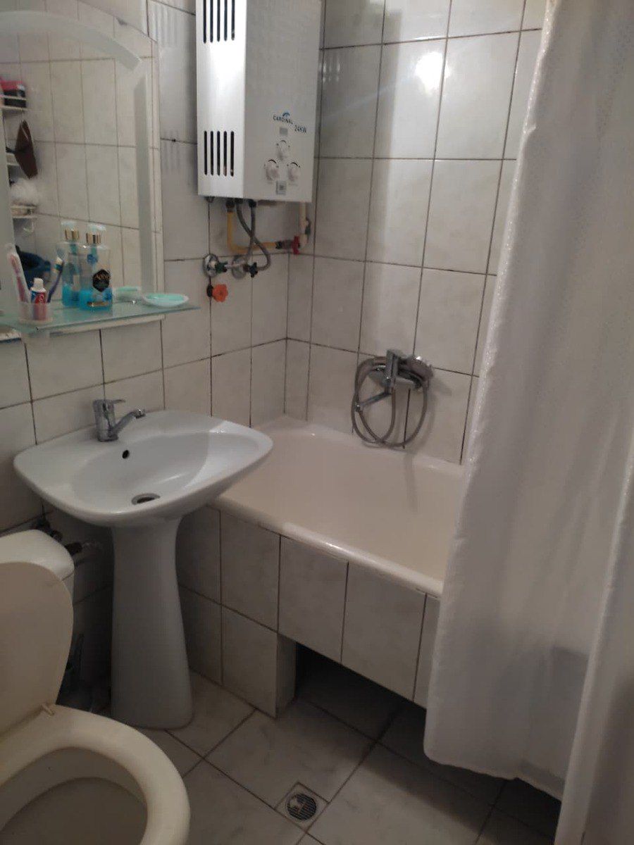 Satılır 2 otaqlı köhnə tikili 32 m² — Mənzil, Bakı (9)