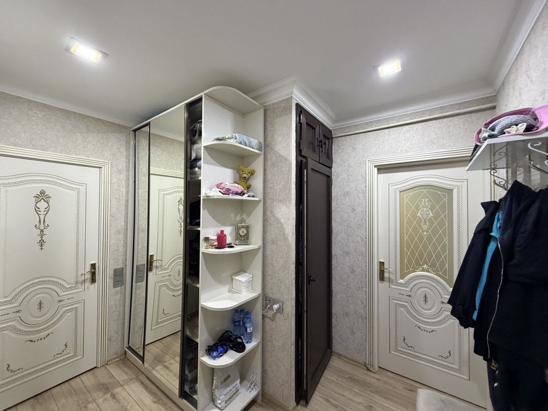 Satılır 2 otaqlı köhnə tikili 55 m² — Mənzil, Bakı (12)