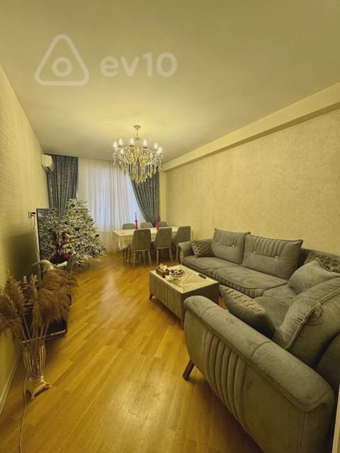 3 otaqlı mənzil, 140 m², Mir Cəlal küç — Баку