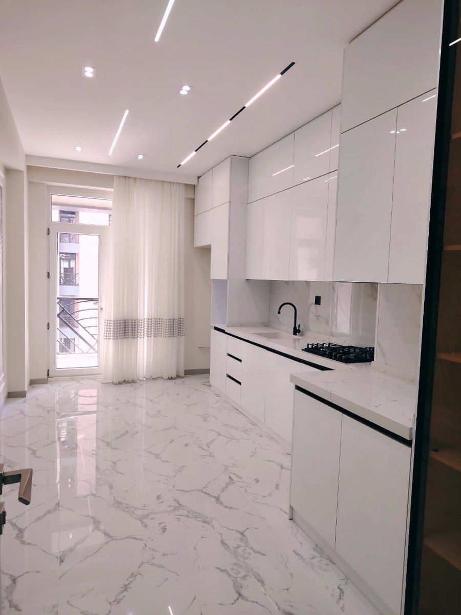 Satılır 4 otaqlı yeni tikili 200 m² — Mənzil, Bakı (9)