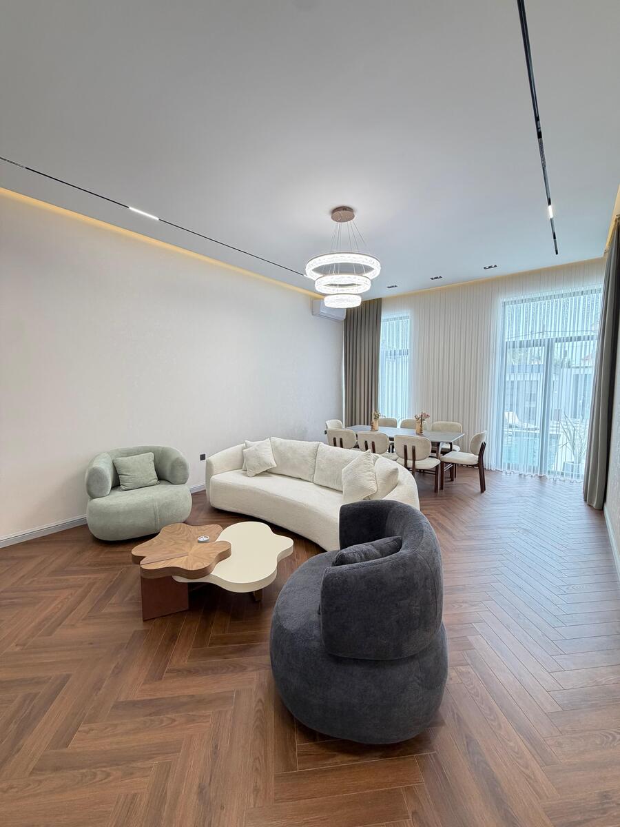 Satılır 4 otaqlı həyət evi/bağ evi 195 m² — Ev, villa, Bakı (11)