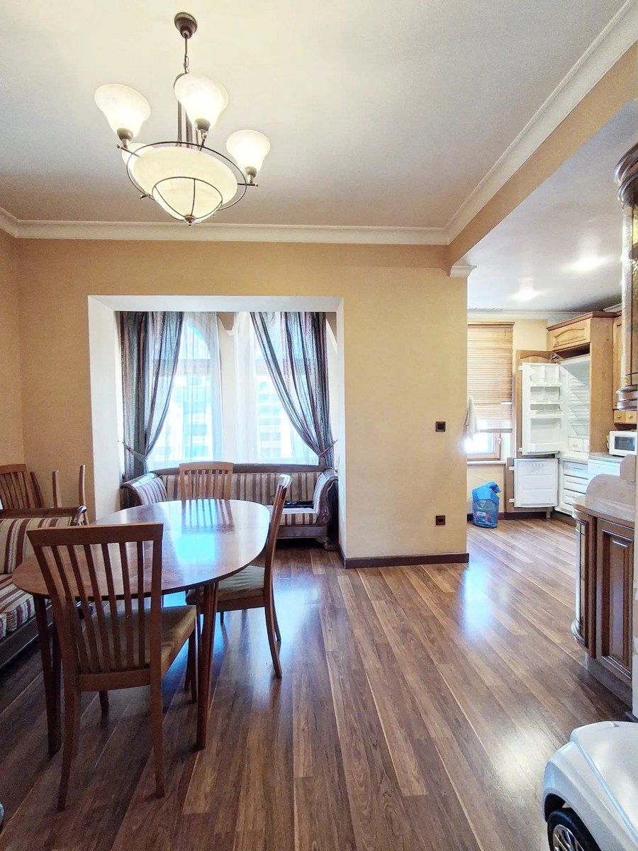 Satılır 3 otaqlı köhnə tikili 200 m² — Mənzil, Bakı (4)