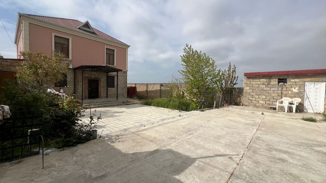 Satılır 5 otaqlı həyət evi/bağ evi 140 m² — Ev, villa, Bakı (2)