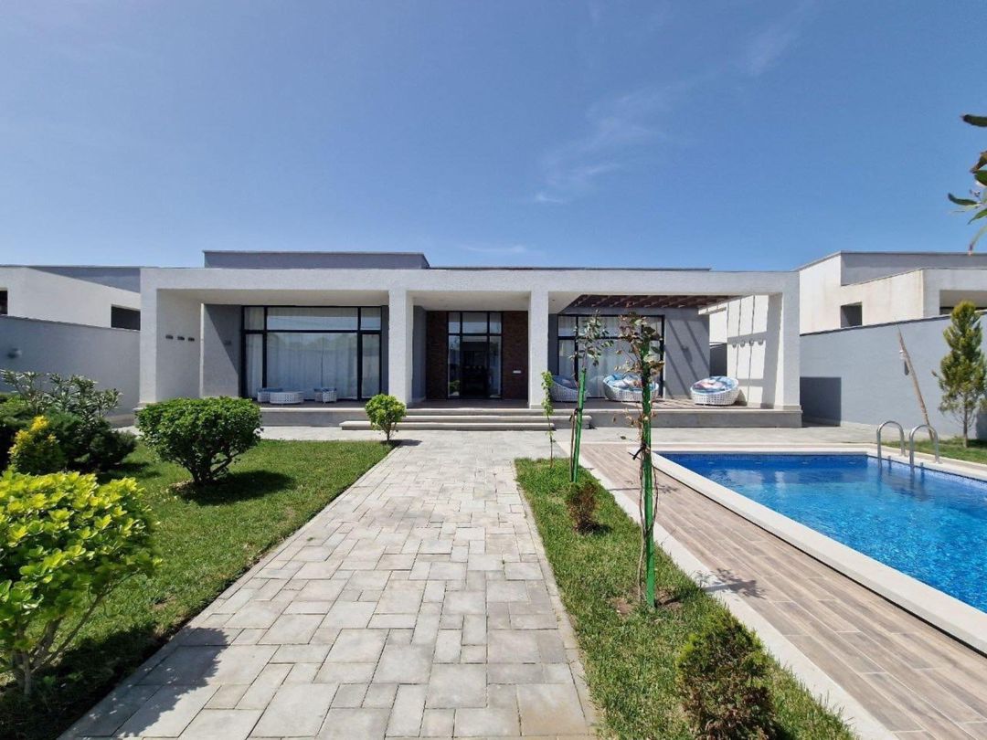 İcarəyə verilir 4 otaqlı həyət evi/bağ evi 240 m² — Ev, villa, Bakı (2)