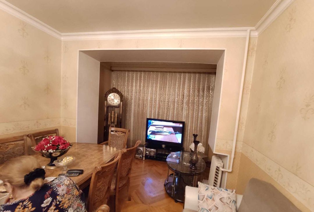 Satılır 3 otaqlı köhnə tikili 90 m² — Mənzil, Bakı (2)