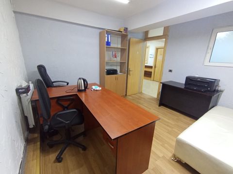 İcarəyə verilir 1 otaqlı ofis 20 m² — Bakı