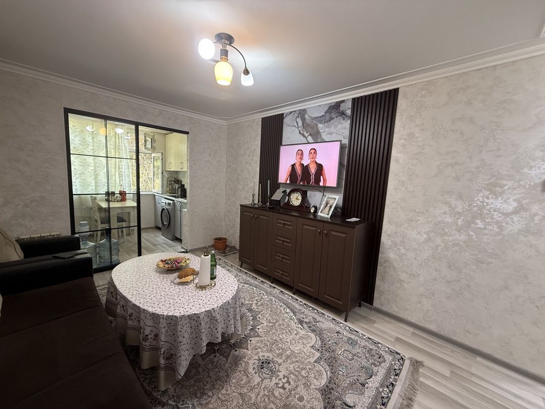 Satılır 2 otaqlı köhnə tikili 40 m² — Mənzil, Bakı (2)