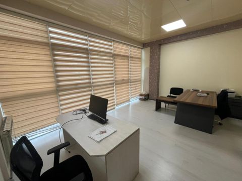 İcarəyə verilir 1 otaqlı ofis 30 m² — Bakı