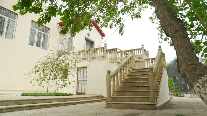 Kirayə verilir 5 otaqlı Həyət evi 250 m² Bakı, Sabunçu r., Bilgəh — Bakı