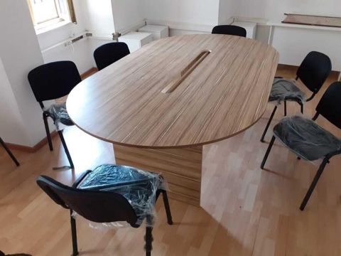 Oval masa, Siyirməsiz, Azərbaycan — Sefer Kerimli — Ofis mebeli