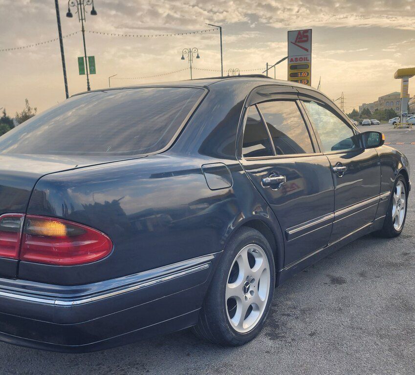 Mercedes E 270, 2.7 L, 2001 il, 555 000 km — Avtomobillər, Xırdalan (10)
