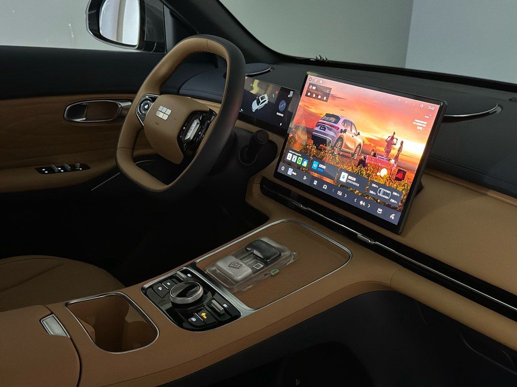 Geely Galaxy Starship 7, 1.5 L, 19.09 kWh, 2025 il, yeni — Avtomobillər, Bakı (12)