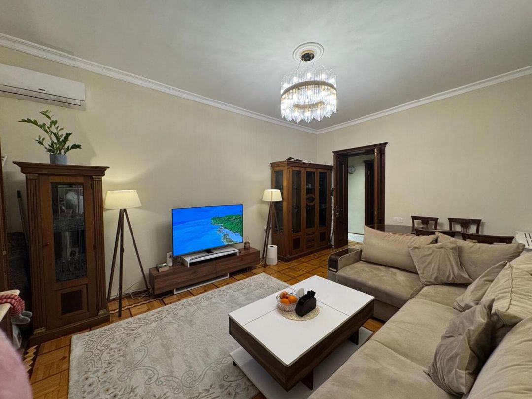 Satılır 2 otaqlı köhnə tikili 65 m² — Mənzil, Bakı (3)
