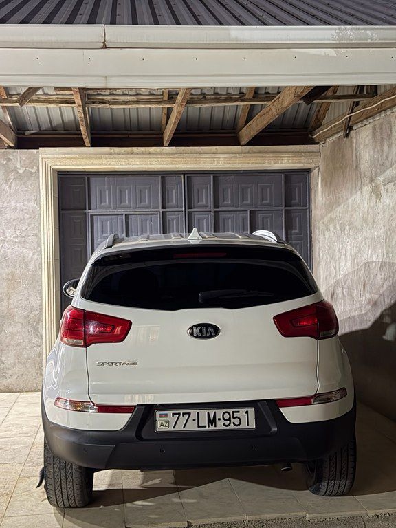 Kia Sportage, 2.0 L, 2013 il, 273 000 km 77-LM-951 — Avtomobillər, Bakı (4)