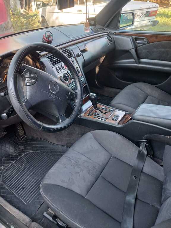 Mercedes E 200, 2.0 L, 1998 il, 520 000 km 99-CL-162 — Avtomobillər, Qax (6)