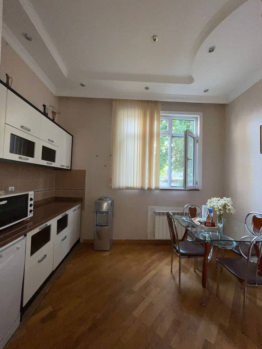 İcarəyə verilir 2 otaqlı köhnə tikili 45 m² — Mənzil, Bakı
