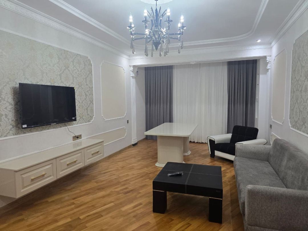 İcarəyə verilir 2 otaqlı yeni tikili 115 m² — Mənzil, Bakı (2)