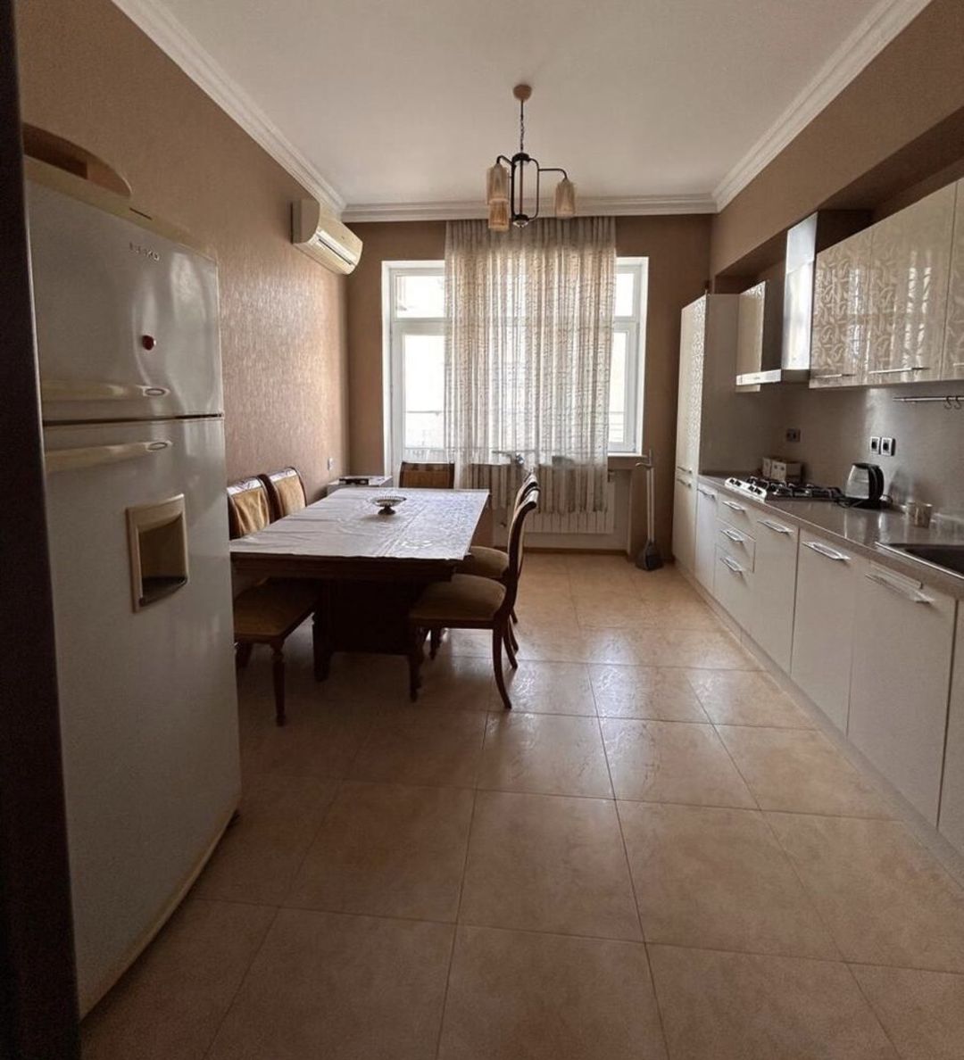 İcarəyə verilir 2 otaqlı yeni tikili 80 m² — Mənzil, Bakı (7)