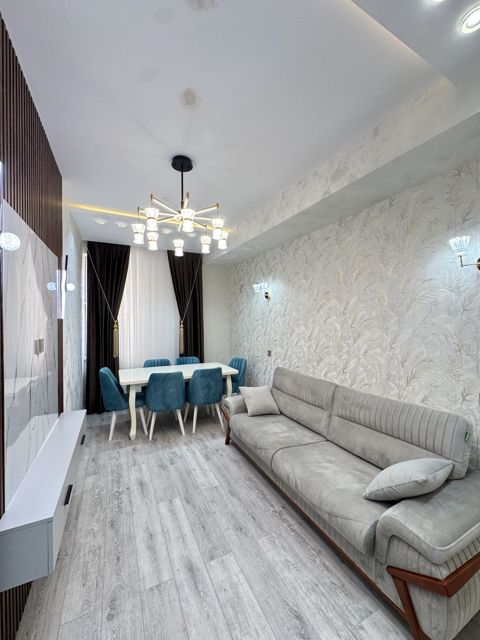 Satılır 2 otaqlı yeni tikili 88 m² — Bakı