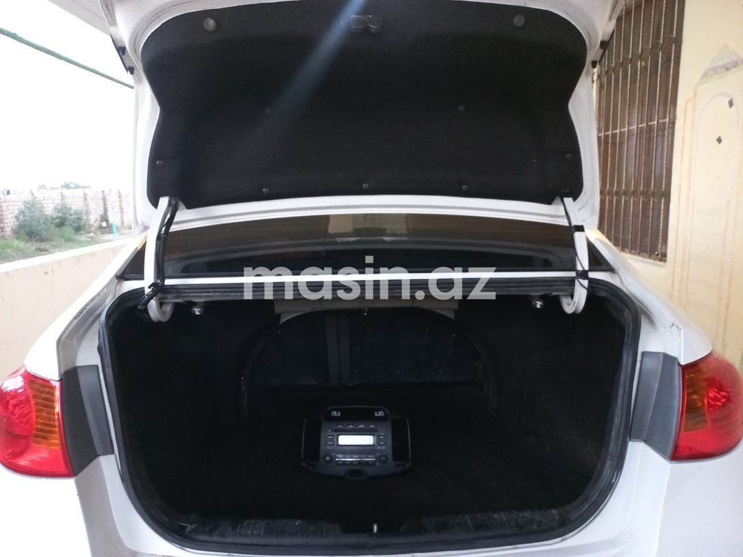 Hyundai Elantra 90-XM-715 — Avtomobillər, Bakı (4)