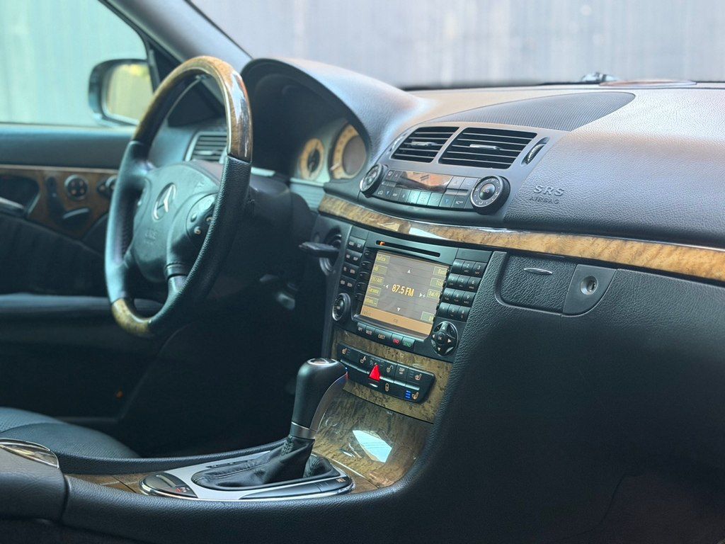 Mercedes E 240, 2.6 L, 2004 il, 285 000 km 90-CN-110 — Avtomobillər, Bakı (9)