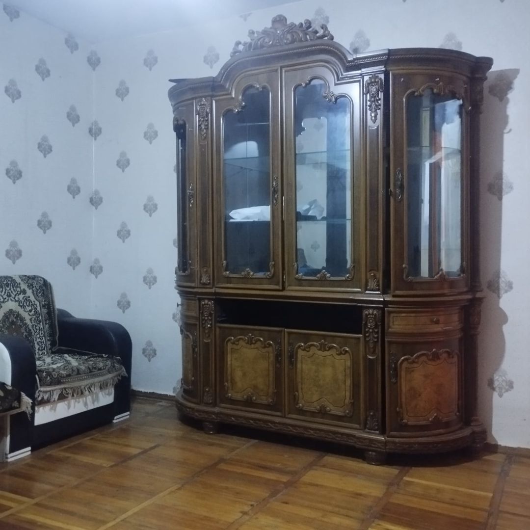 İcarə: 4 otaqlı Köhnə tikili, 108 m², Xətai rayonu — Mənzil, Bakı (2)