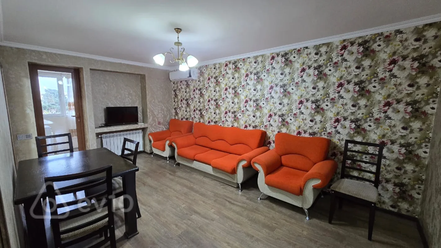 3 otaqlı mənzil, 70 m², Aşıq Molla Cümə — kirayə — Bakı
