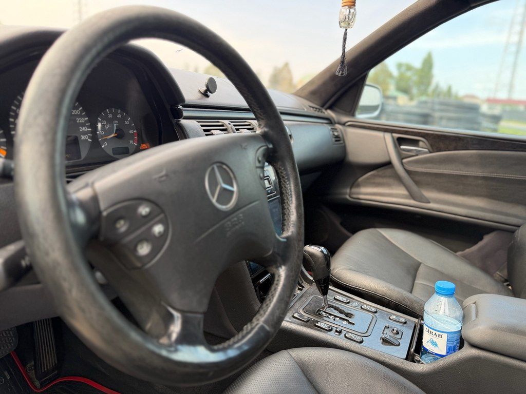 Mercedes E 240, 2.4 L, 2000 il, 446 000 km — Avtomobillər, Quba (10)