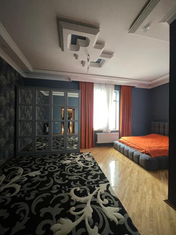 Satılır 6 otaqlı həyət evi/bağ evi 1350 m² — Ev, villa, Bakı (2)