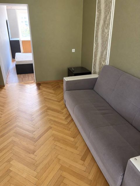 Satılır 2 otaqlı köhnə tikili 45 m² — Bakı