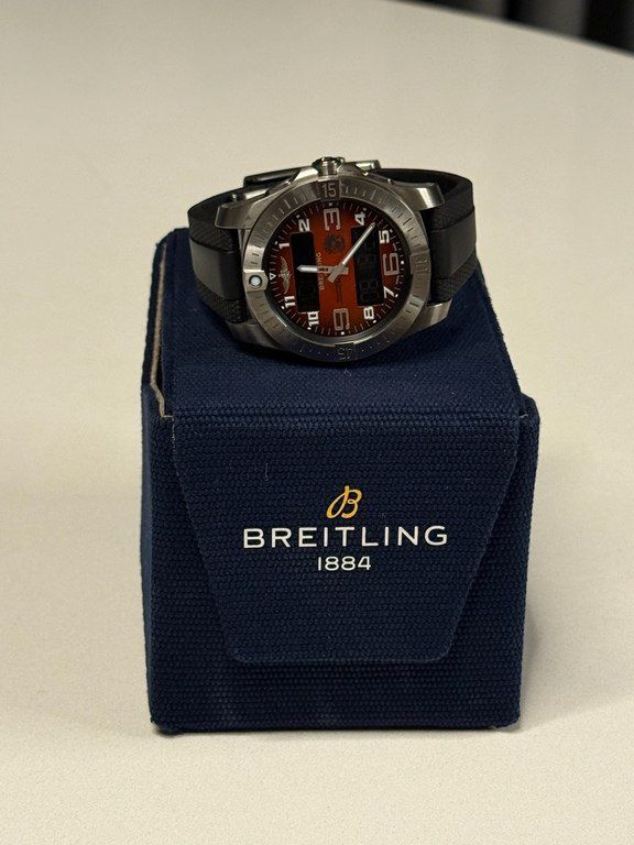 Qol saatı "Breitling Orbiter B20" — Şəxsi əşyalar, Bakı (6)
